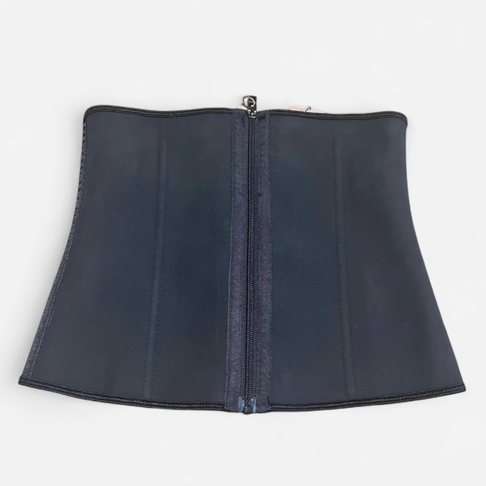 NWT Yianna Waist Trainer with Hook And Zipper Closure Size S